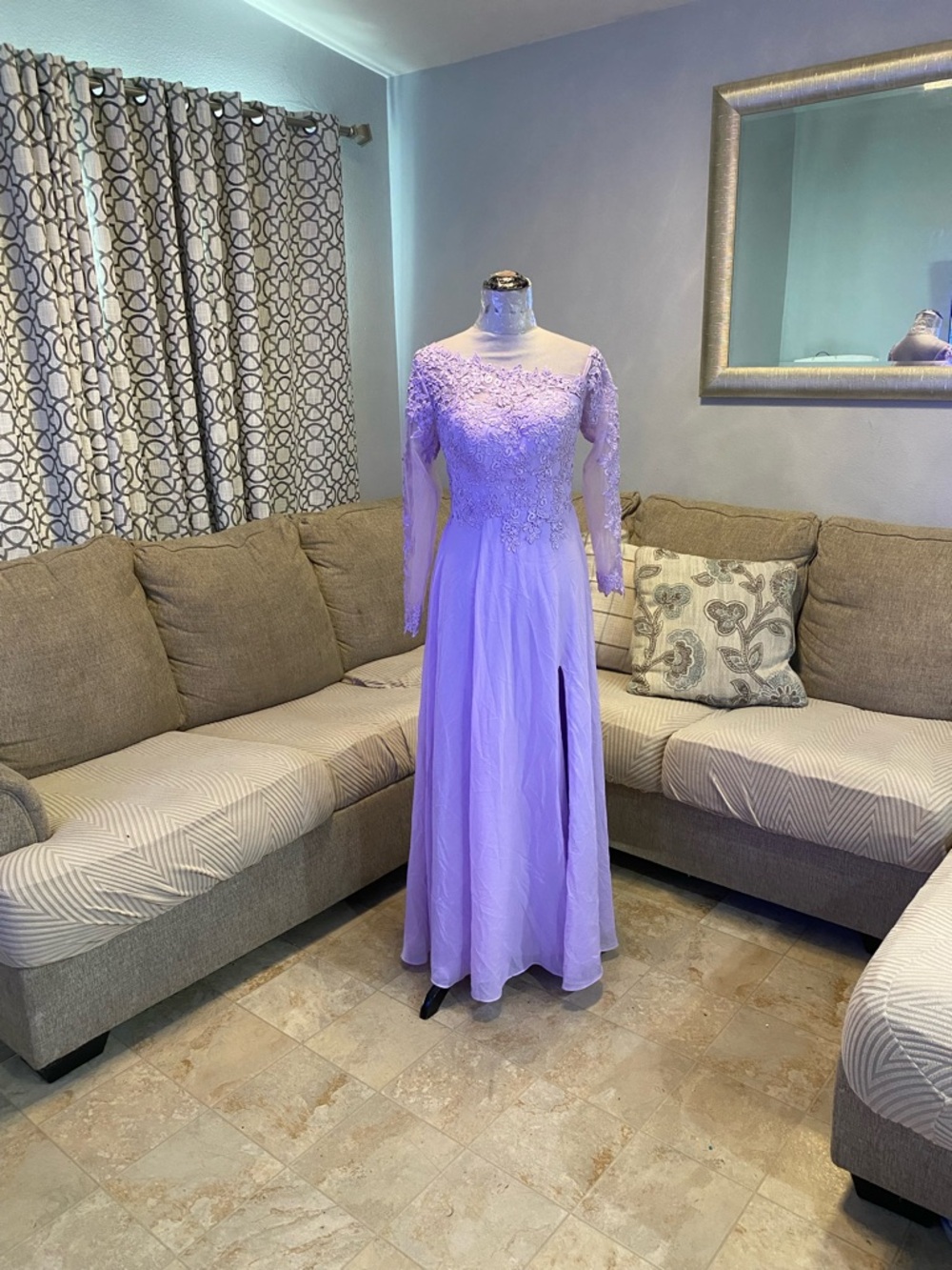 New Women 6 Elegant lilac evening dress ,lace bodice paired w/ chiffon skirt